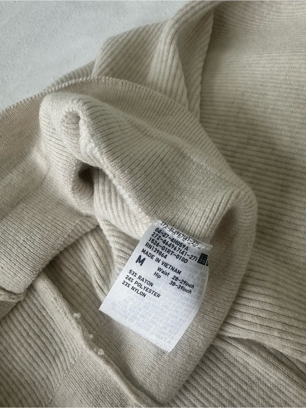 Uniqlo Cream Knit Wide-Leg Drawstring Pants - Picture 4 of 4